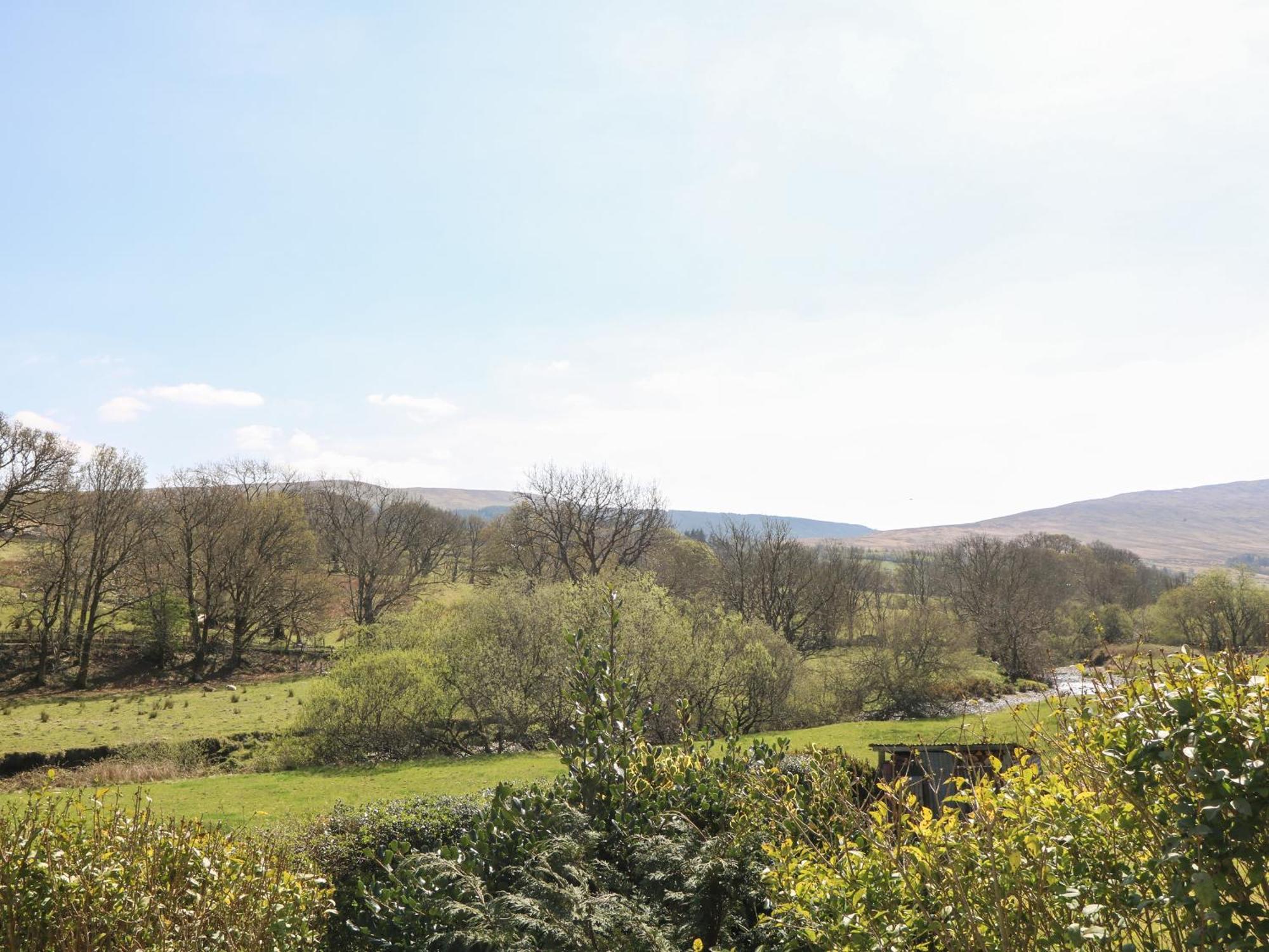 White Roses Retreat Villa Betws-y-Coed Exterior photo